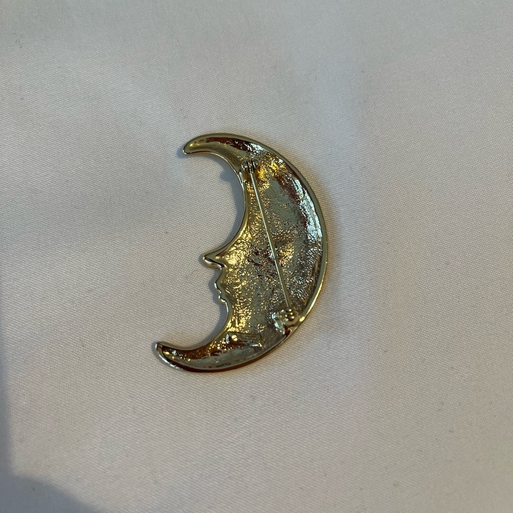 Moon brooch - Picture 2 of 2